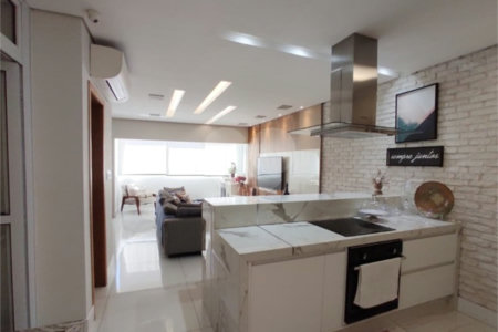 Casa à venda com 2 suítes no condomínio Residencial Lima e Silva, São Paulo - SP