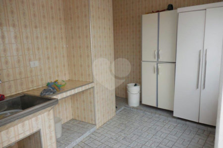 Casa à venda com 4 quartos, sendo 3 suítes, em Jardim Franca, São Paulo, SP