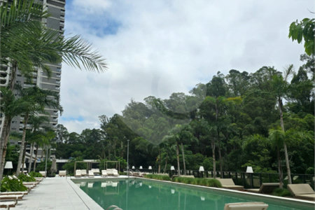 Apartamento à venda com 2 suítes em Jardim Morumbi, São Paulo, SP
