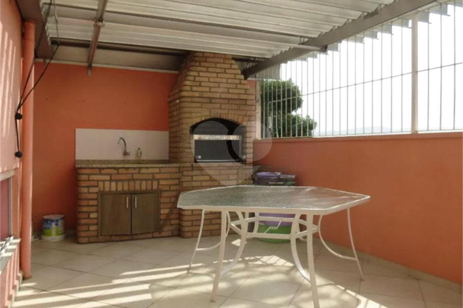 Sobrado à venda com 3 quartos, sendo 1 suíte, em Vila Pereira Barreto, São Paulo, SP