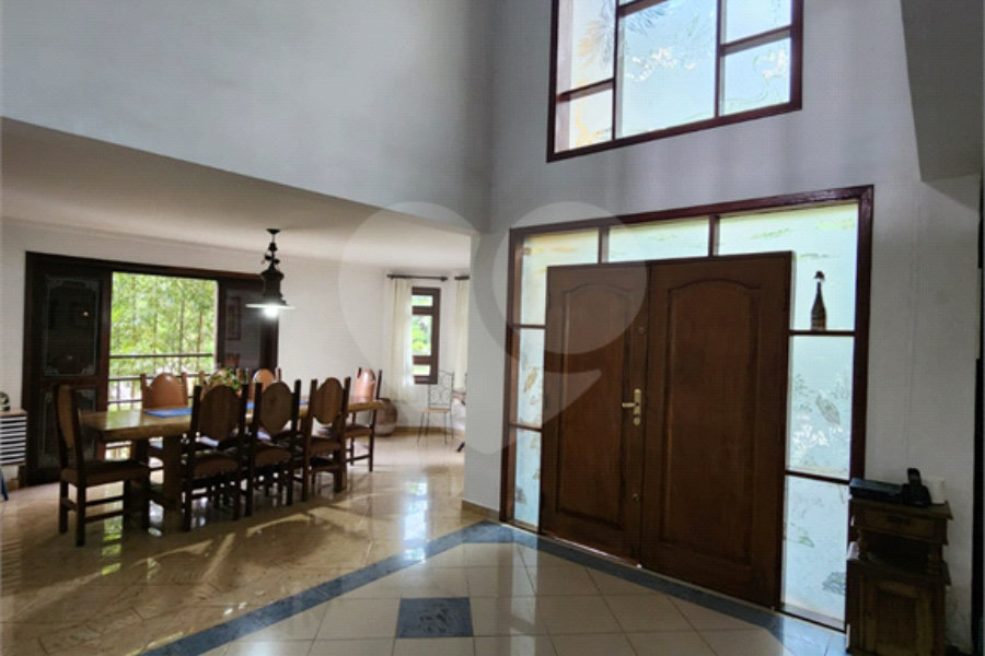 Casa à venda com 5 suítes no condomínio Suíça da Cantareira, Mairiporã - SP