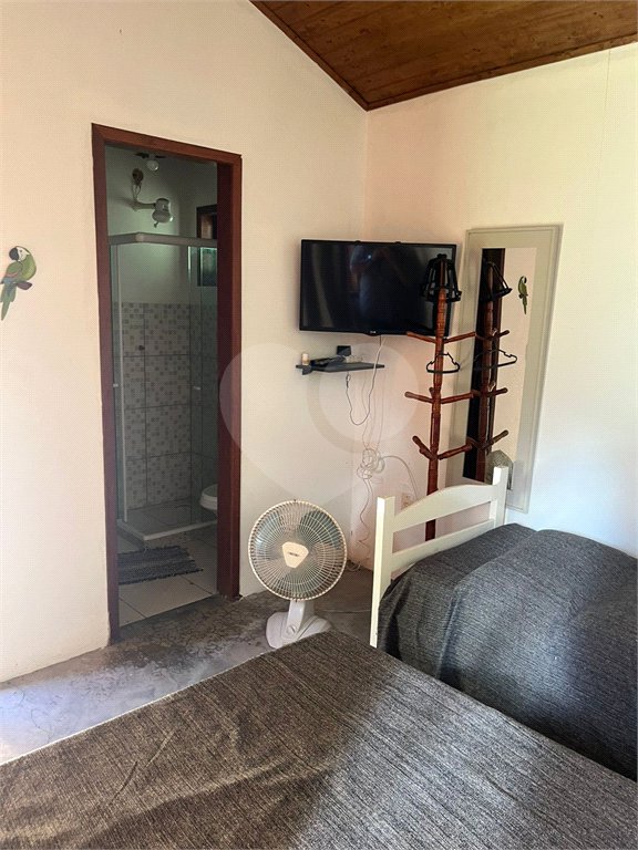 Chácara à venda com 4 quartos em Retiro, São Pedro da Aldeia, RJ