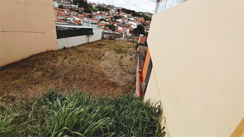 Terreno à venda em Jardim das Vitórias Régias, Valinhos, SP
