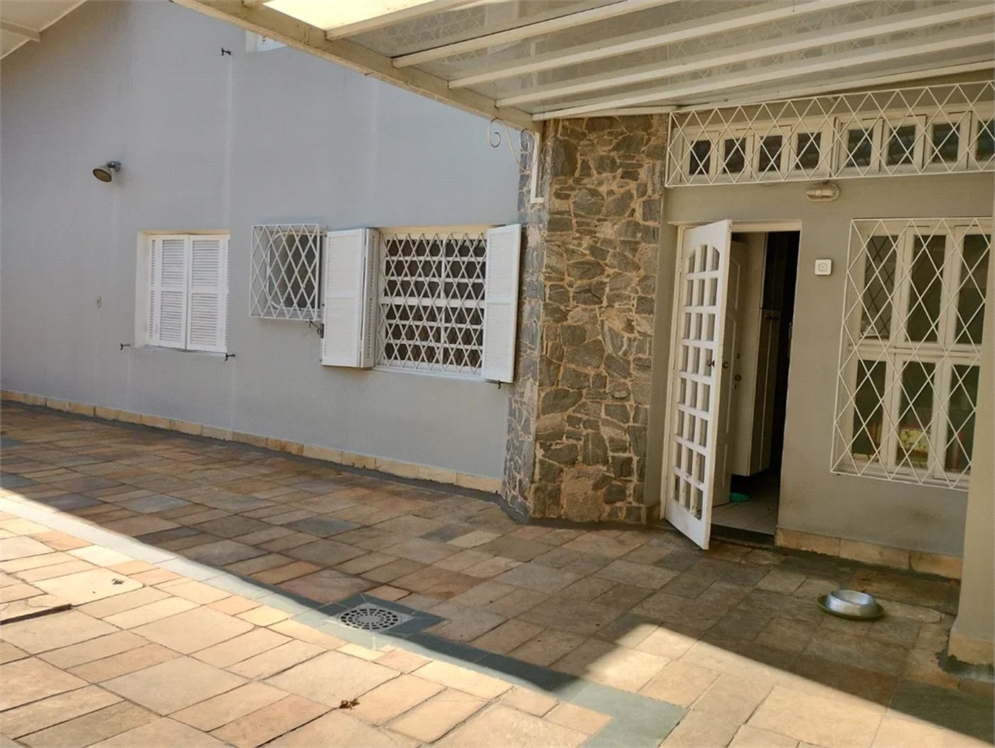 Casa de Vila à venda com 4 suítes em Jardim Londrina, São Paulo, SP