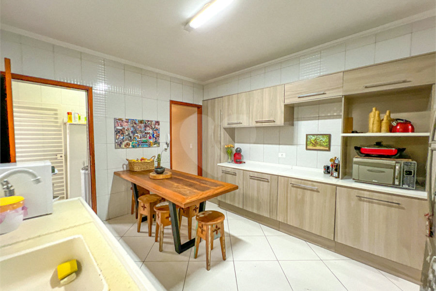 Casa à venda com 3 quartos, sendo 1 suíte,  no condomínio 658, São Paulo - SP