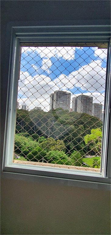 Apartamento à venda com 3 suítes em Morumbi, São Paulo, SP