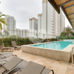 Apartamento à venda com 3 quartos, sendo 1 suíte,  em Chácara Santo Antônio, São Paulo, SP