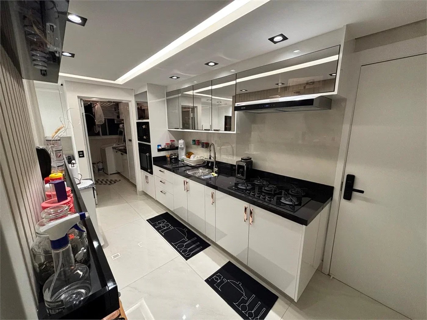 Apartamento à venda com 4 quartos, sendo 1 suíte, em Jardim Vazani, São Paulo, SP