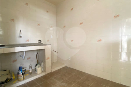 Casa à venda com 5 quartos em Inhoaíba, Rio de Janeiro, RJ