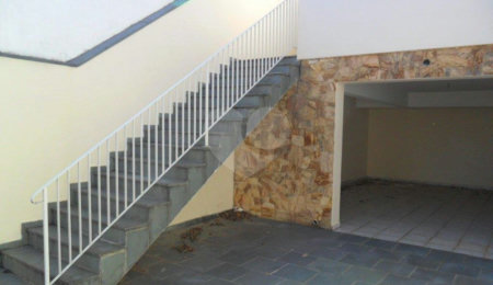 Sobrado à venda com 4 quartos, sendo 1 suíte,  em Imirim, São Paulo, SP