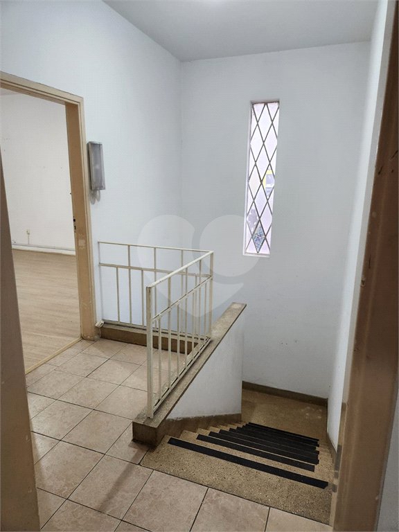 Sobrado à venda com 4 quartos em Vila Dom Pedro I, São Paulo, SP
