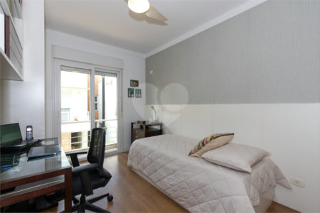 Casa à venda com 4 suítes no condomínio Las Cumbres, São Paulo - SP