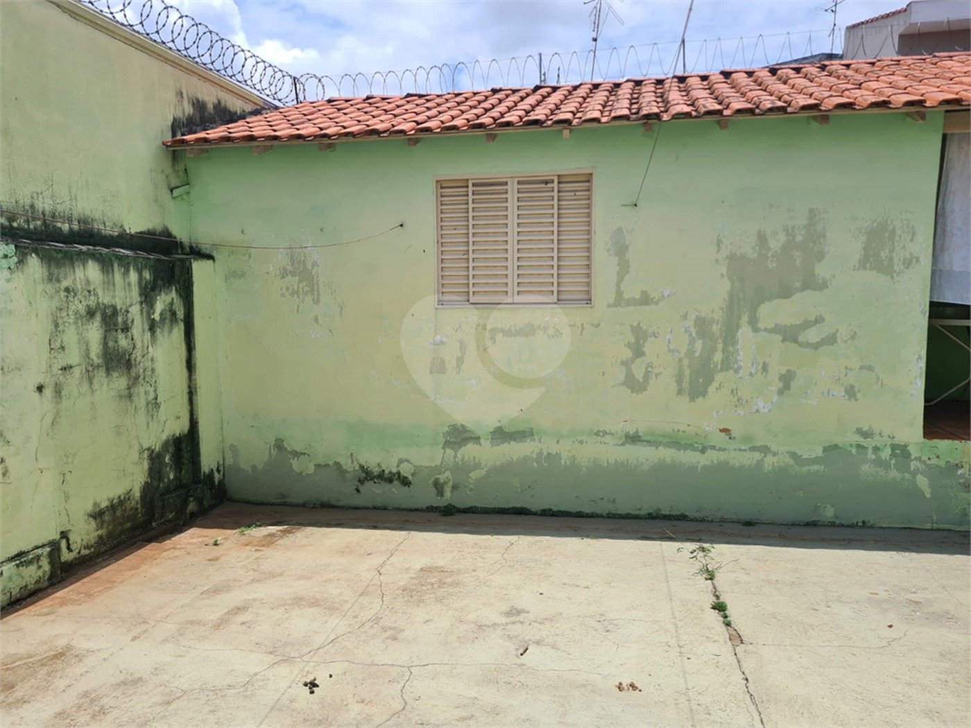 Sala à venda com 2 quartos, sendo 1 suíte,  no Centro, Itapetininga, SP