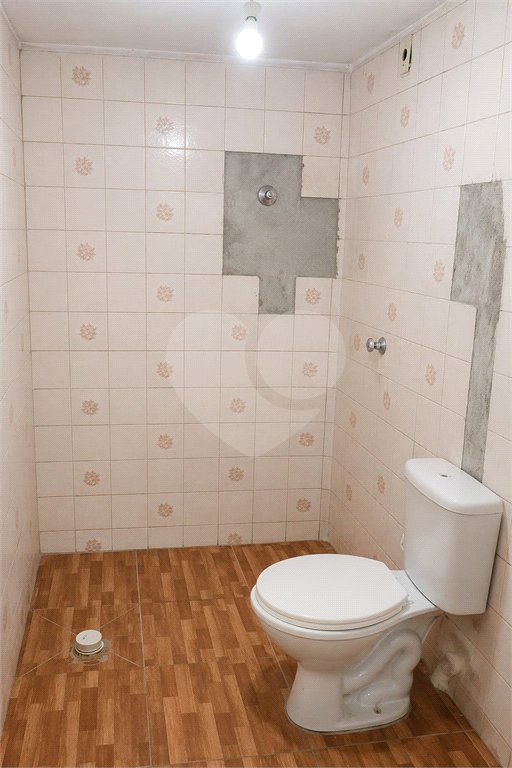 Casa à venda com 2 quartos, sendo 1 suíte,  em Jardim Leonor Mendes de Barros, São Paulo, SP