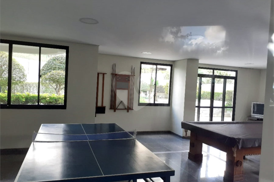 Apartamento à venda com 3 quartos, sendo 1 suíte,  em Morumbi, São Paulo, SP