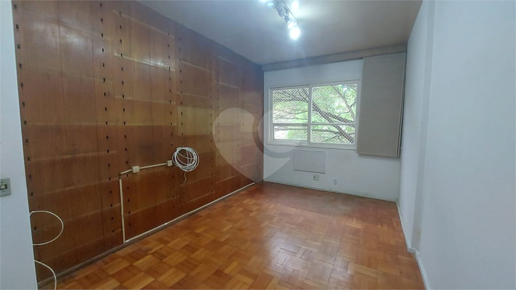 Apartamento à venda com 3 quartos, sendo 1 suíte, em Botafogo, Rio de Janeiro, RJ