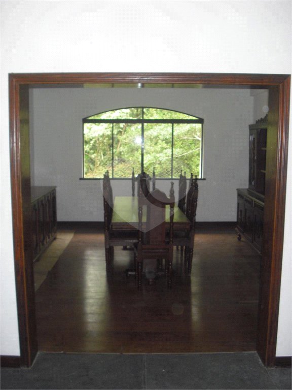 Casa à venda com 8 quartos, sendo 4 suítes, em Parque Alves de Lima, São Paulo, SP