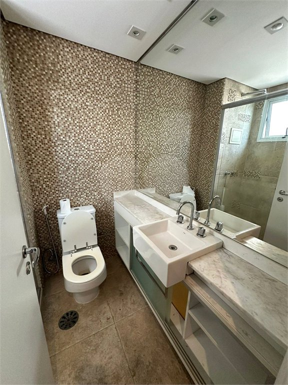 Apartamento à venda com 3 quartos, sendo 1 suíte, em Brooklin Paulista, São Paulo, SP