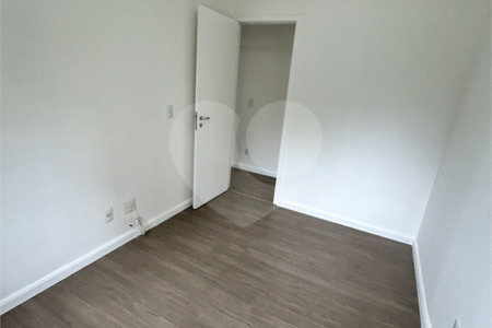Apartamento à venda com 3 quartos, sendo 1 suíte, em Vila Andrade, São Paulo, SP