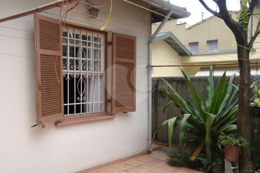 Casa Térrea à venda com 3 quartos em Pinheiros, São Paulo, SP