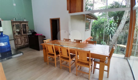 Casa à venda com 3 quartos no condomínio Sausalito, Mairiporã - SP