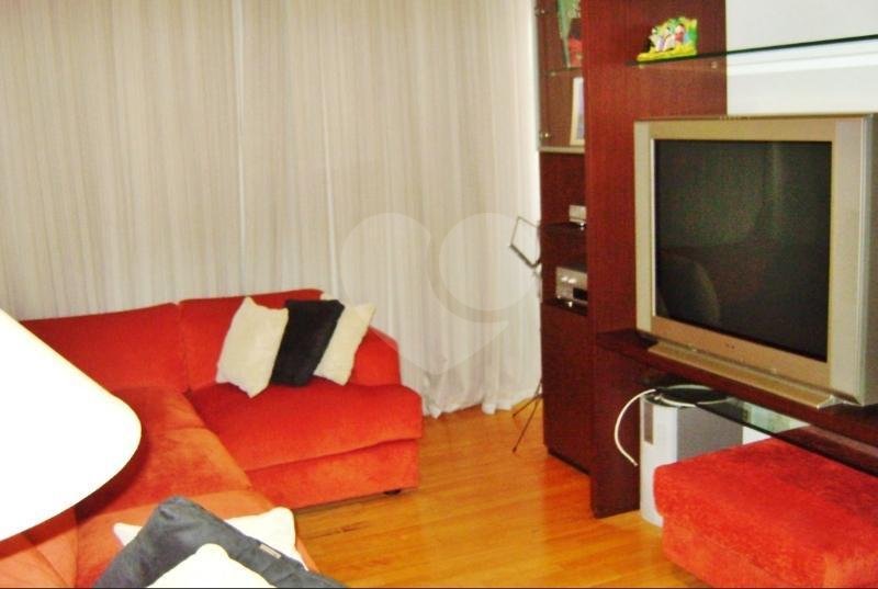 Apartamento para alugar com 3 quartos, sendo 1 suíte, em Santa Cecília, São Paulo, SP