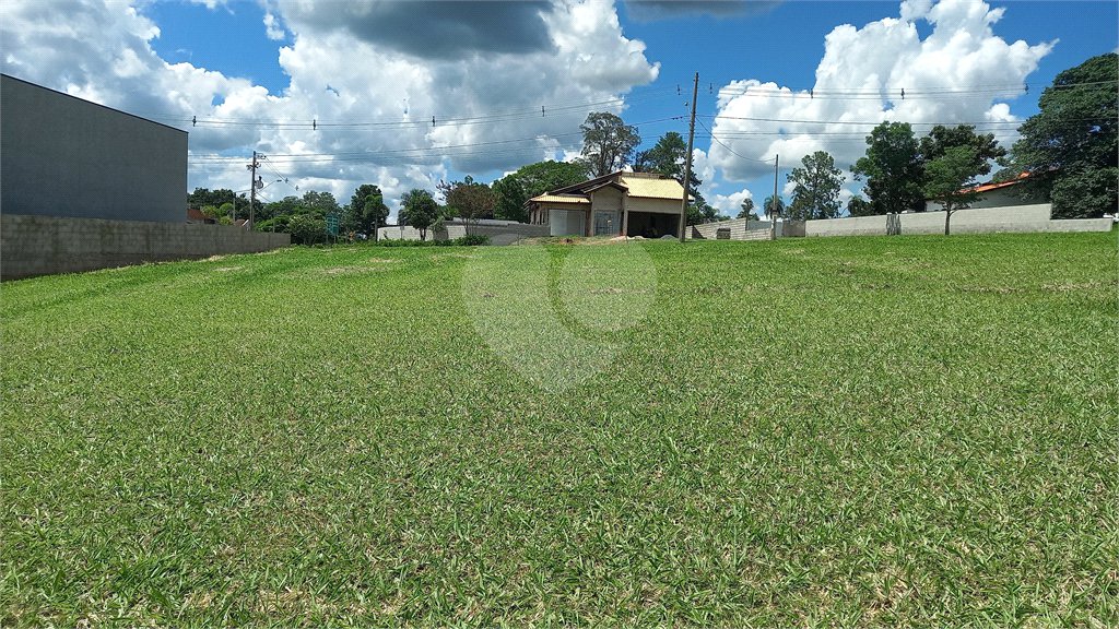 Terreno à venda no condomínio Village Ipanema 2, Araçoiaba da Serra - SP