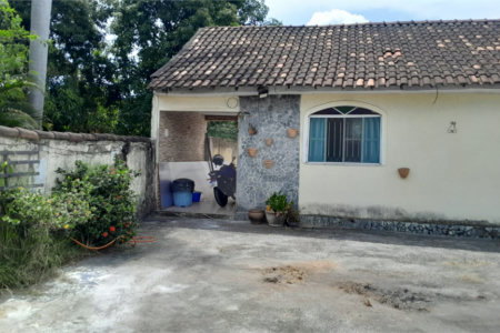 Casa à venda com 3 quartos em Santíssimo, Rio de Janeiro, RJ