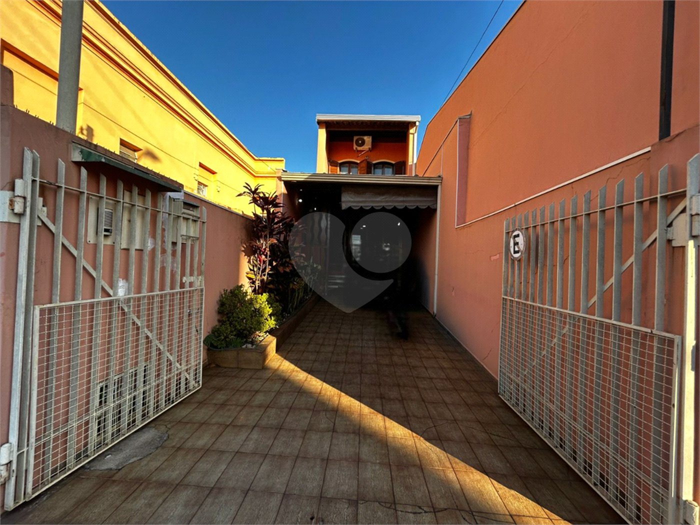 Casa à venda com 2 quartos no Centro, Itapetininga, SP