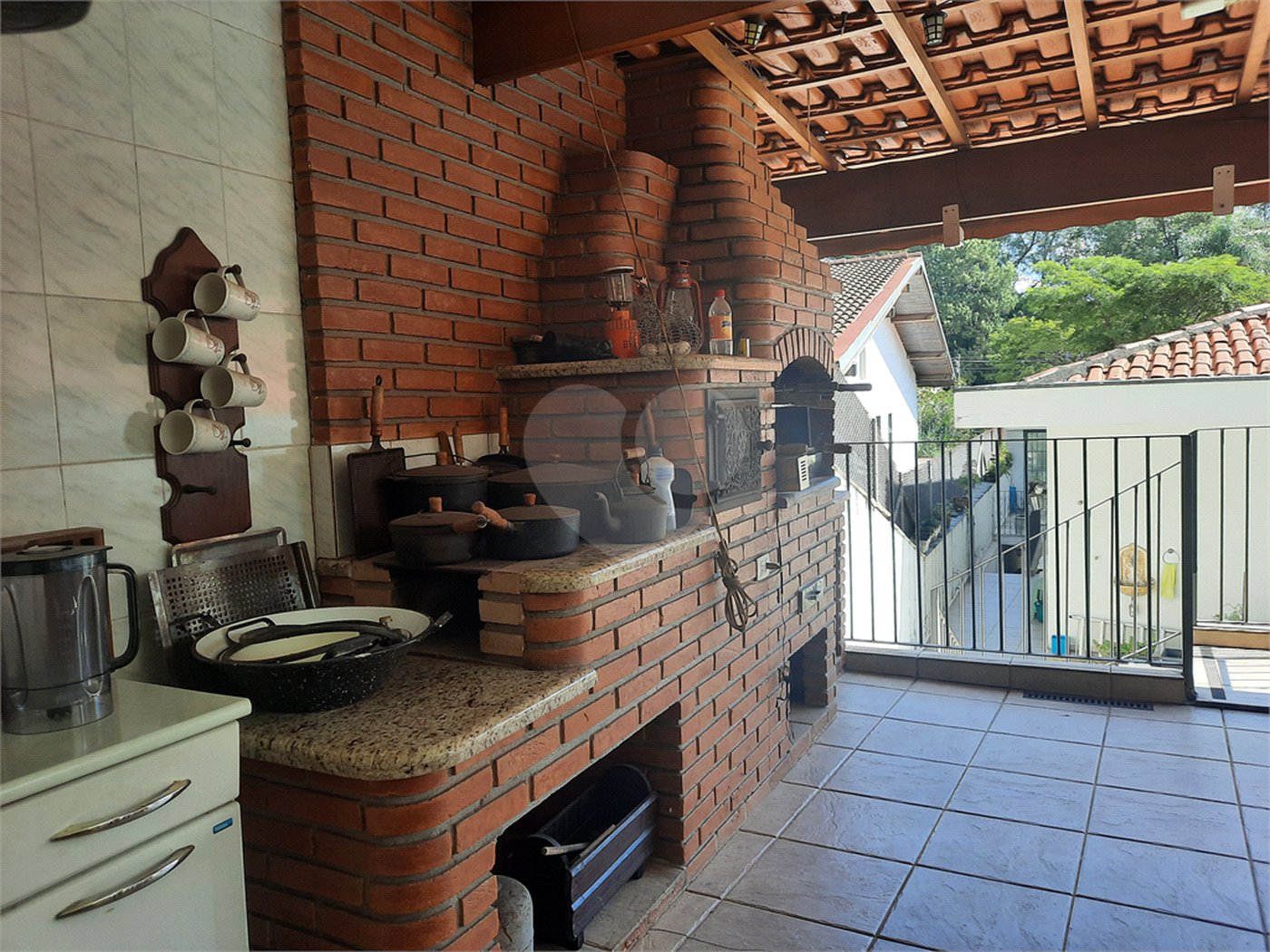 Casa à venda com 4 quartos, sendo 3 suítes,  em Jardim Marajoara, São Paulo, SP