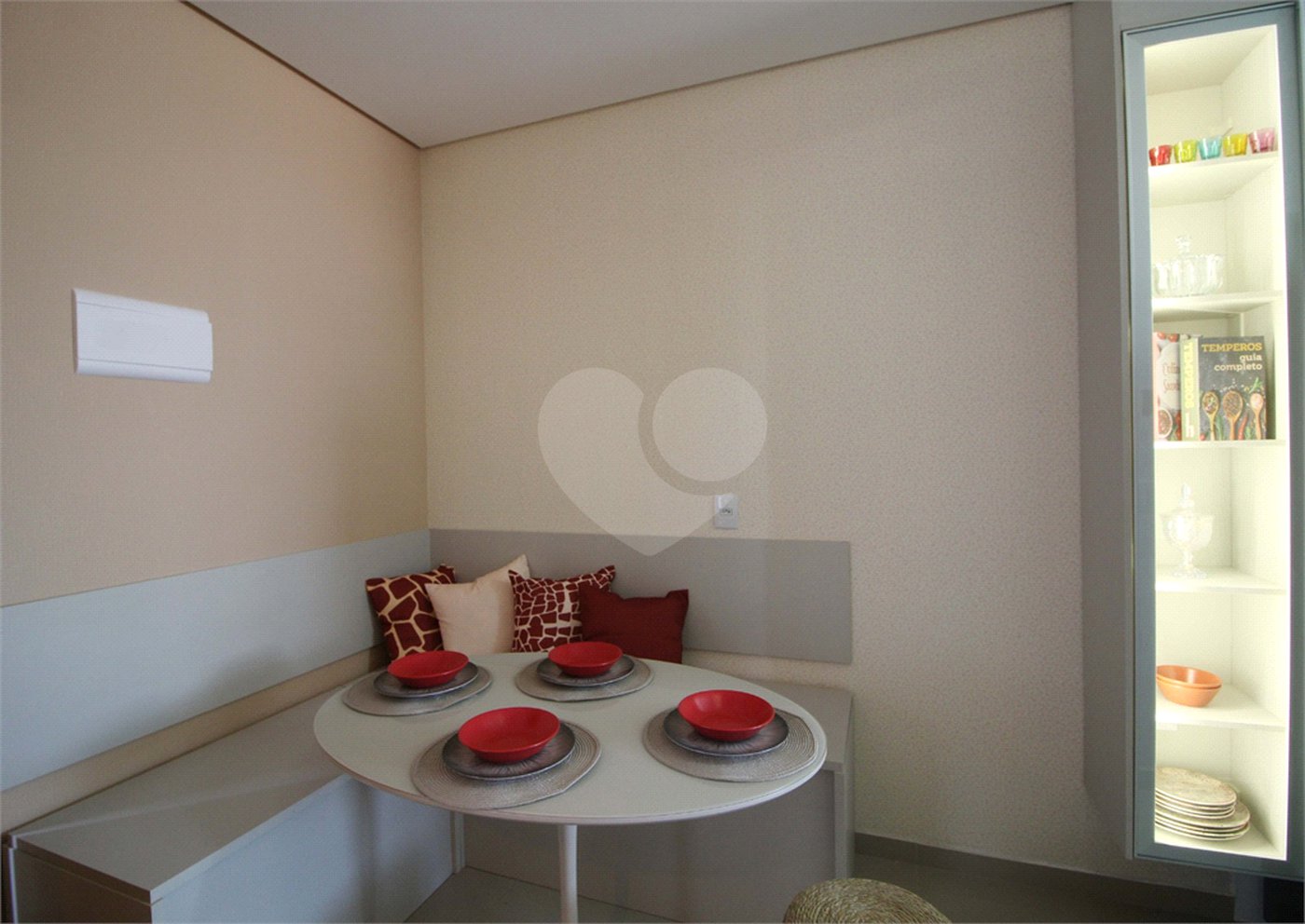 Casa à venda com 2 quartos no condomínio Mirante das Vertentes, São Paulo - SP