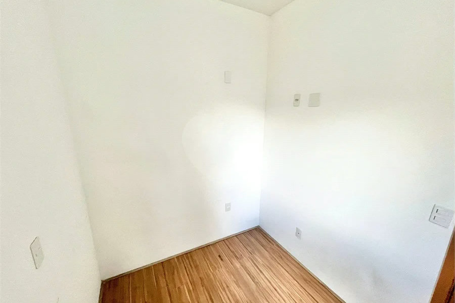 Casa à venda com 2 suítes no condomínio Residêncial Antuérpia, São Paulo - SP