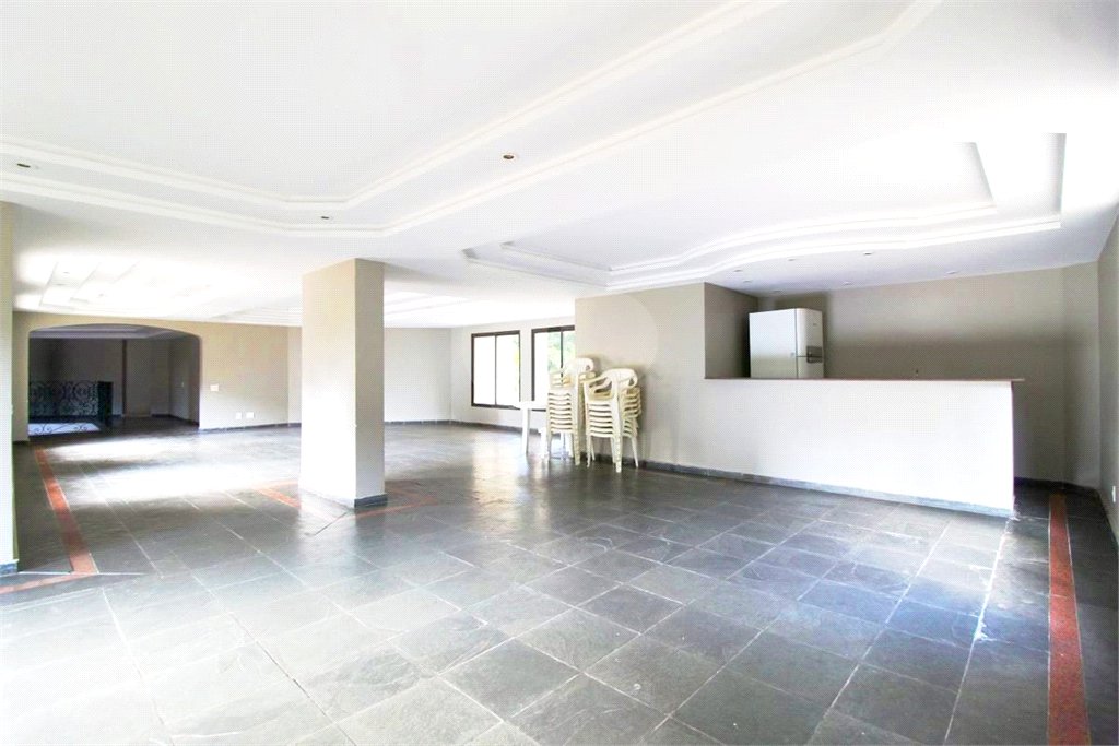 Apartamento à venda com 3 quartos, sendo 1 suíte, em Indianópolis, São Paulo, SP