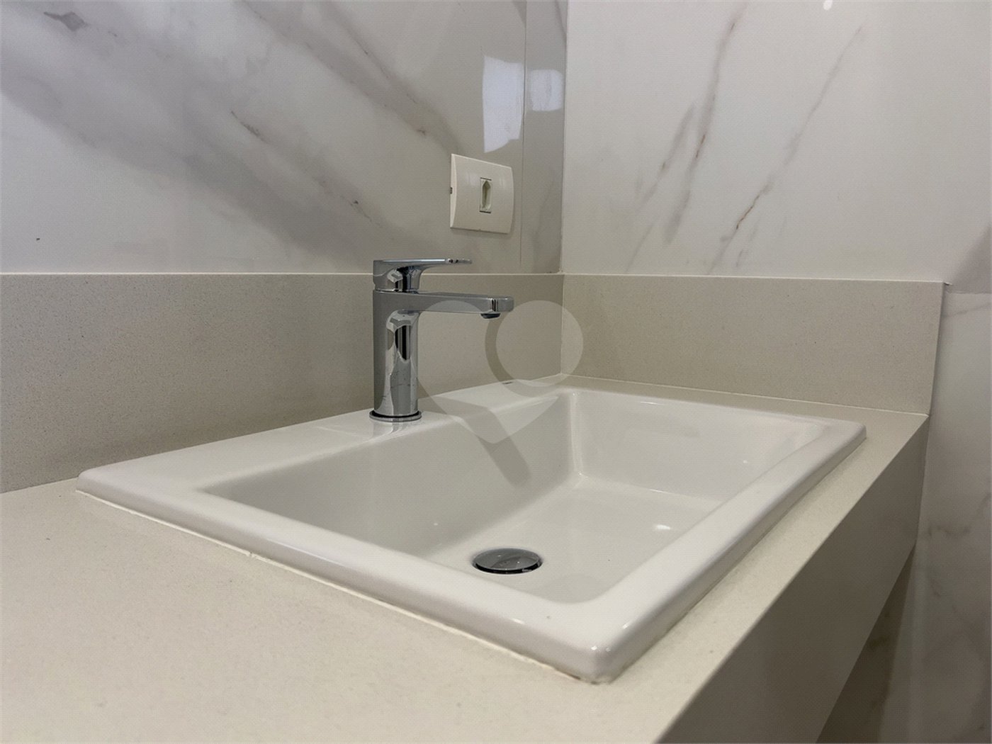 Casa à venda com 3 suítes em Jardim Paulista, Atibaia, SP