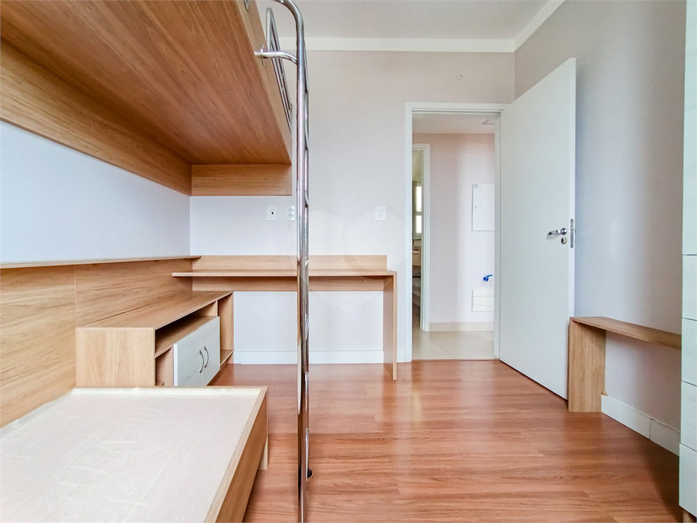 Apartamento à venda com 3 quartos, sendo 1 suíte, em Parque Campolim, Sorocaba, SP