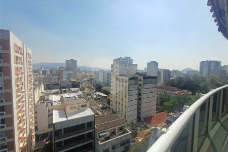 Apartamento à venda com 4 quartos, sendo 1 suíte, em Tijuca, Rio de Janeiro, RJ