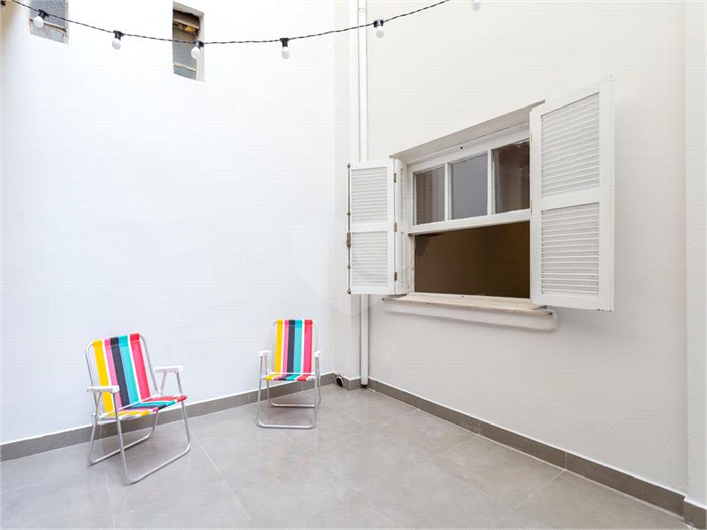 Apartamento à venda com 4 quartos, sendo 1 suíte, em Pinheiros, São Paulo, SP