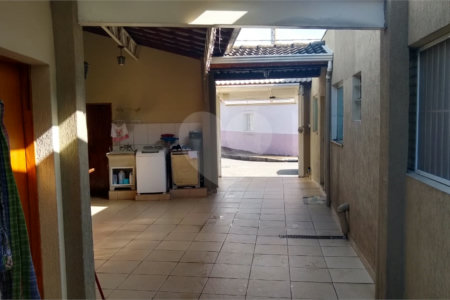 Casa à venda com 3 quartos em Jardim Cidapel, Jundiaí, SP