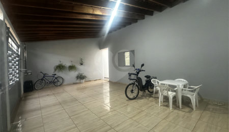 Casa à venda com 3 quartos, sendo 1 suíte,  em Jardim Alvorada, Três Lagoas, MS