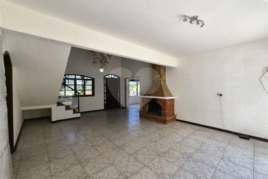 Casa à venda ou para alugar com 4 suítes no condomínio Parque Imperial da Cantareira, Mairiporã - SP