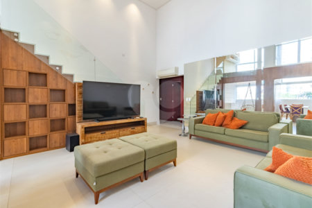 APARTAMENTO PARA LOCAÇÃO COM 151M2 - 3 QUARTOS ( 2 SUÍTES ) - 3 VAGAS NO JARDIM AMÉRICA.