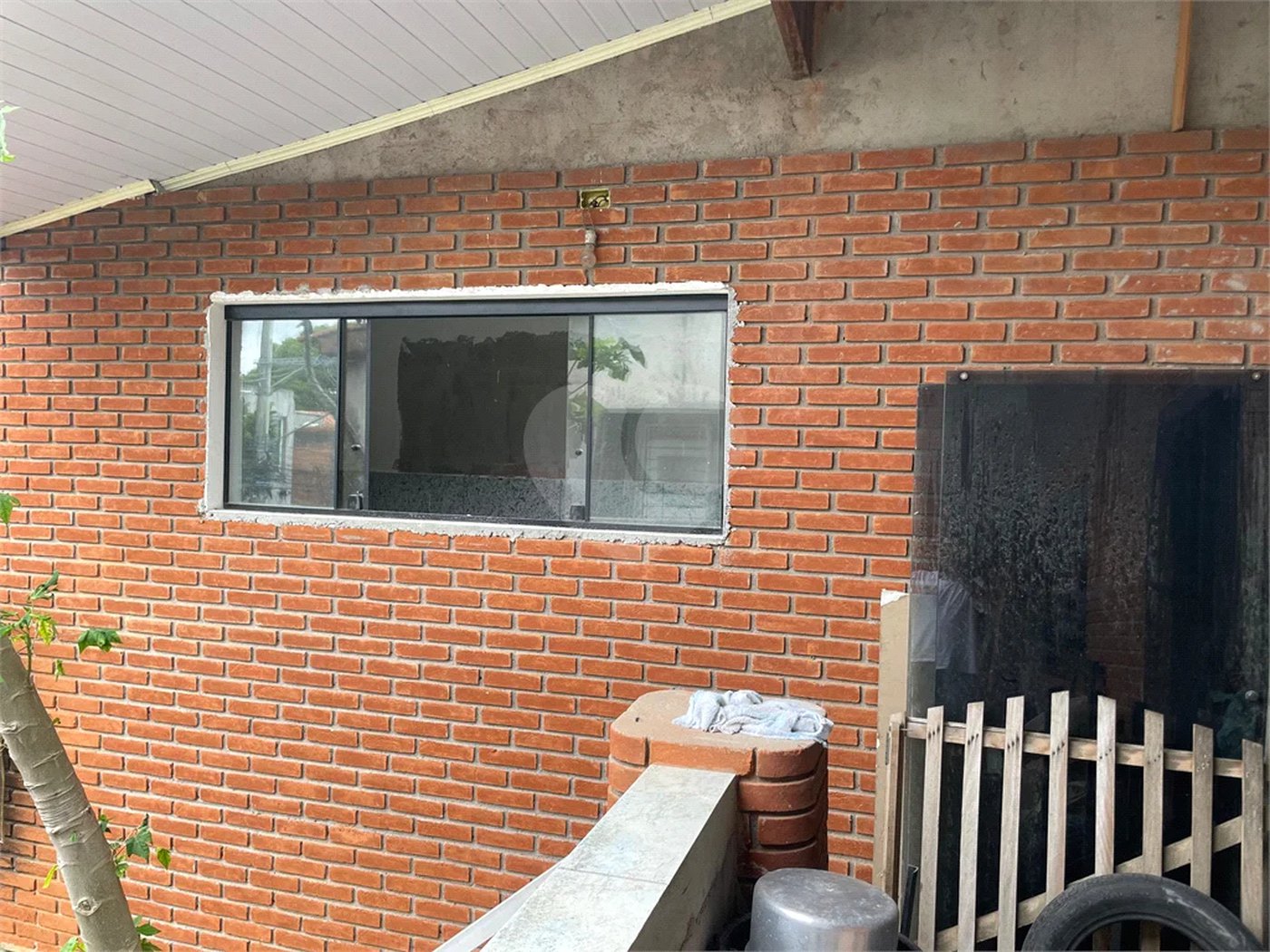 Casa com 68m², 3 dormitórios, 2 vagas, à venda em Jardim Vista Alegre.