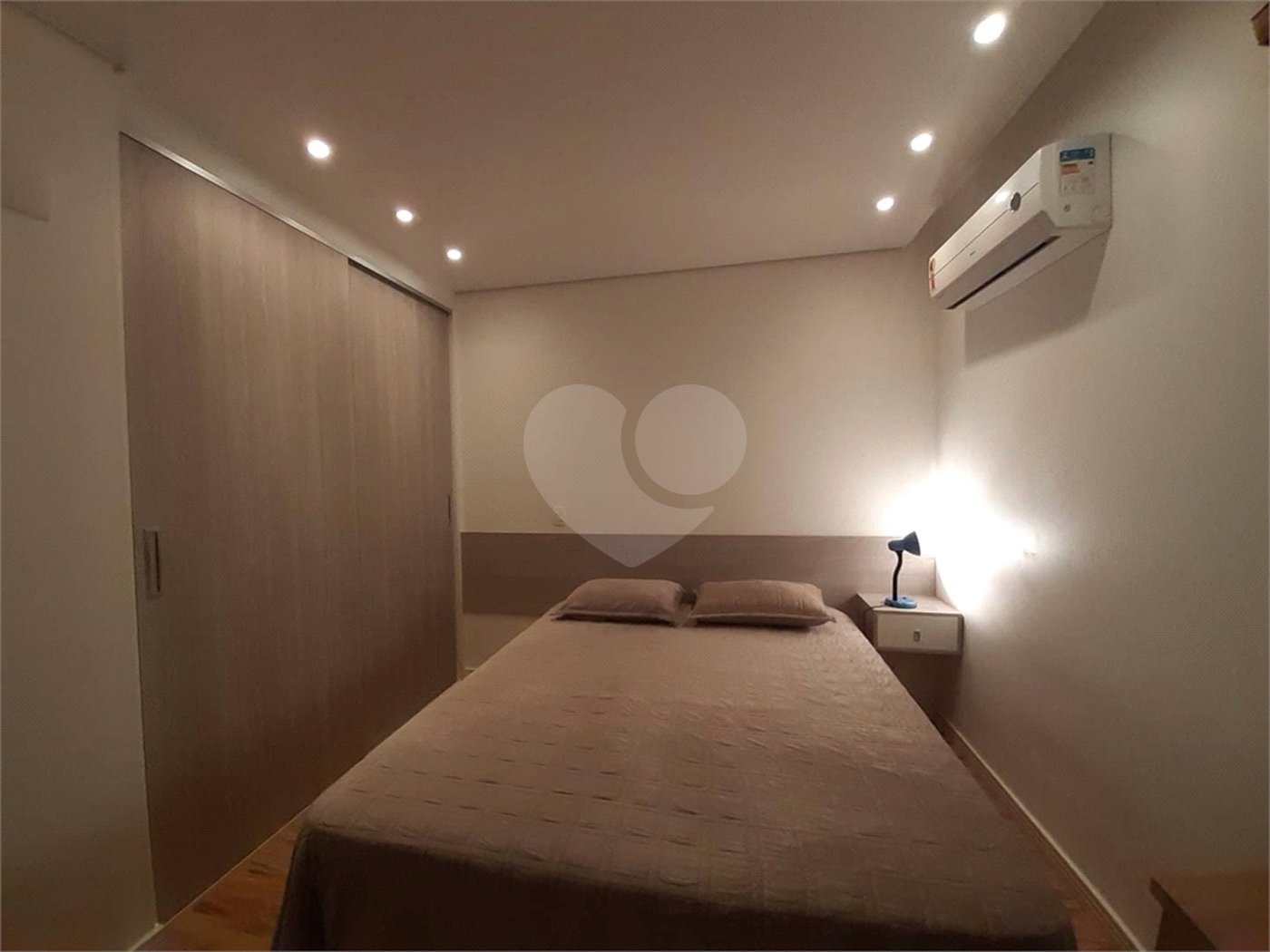 Belo apartamento novinho 1 dormitório
