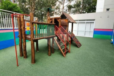 Apartamento à venda com 3 quartos, sendo 1 suíte, em Vila Andrade, São Paulo, SP