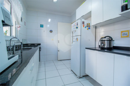Sobrado à venda com 3 quartos, sendo 1 suíte, em Jardim Prudência, São Paulo, SP