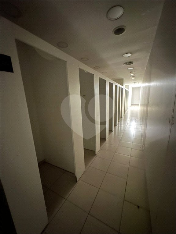 Loja à venda ou para alugar no Centro, São Paulo, SP