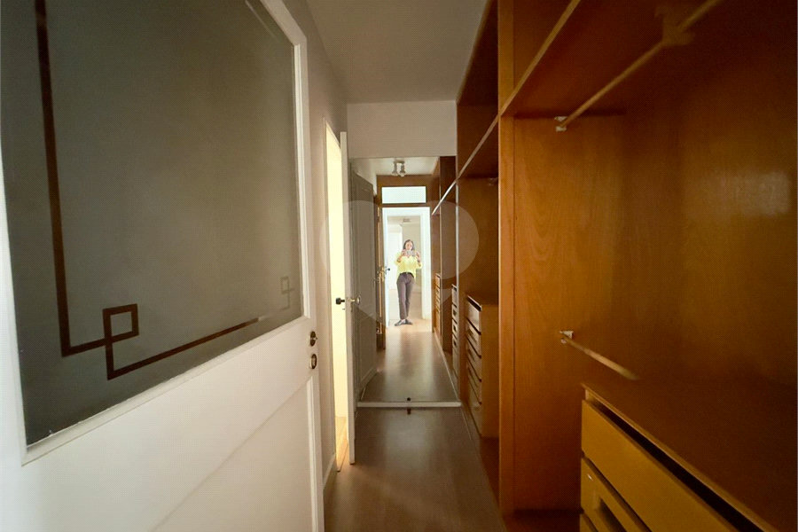 Apartamento à venda com 4 quartos, sendo 2 suítes, em Santana, São Paulo, SP