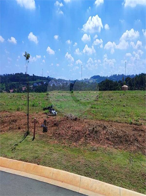 Terreno à venda no condomínio Residencial Quinta do Lago, Indaiatuba - SP