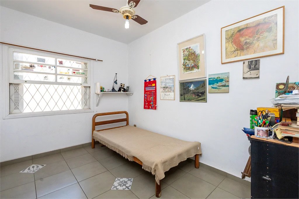 Casa à venda com 4 suítes em Jardim Londrina, São Paulo, SP