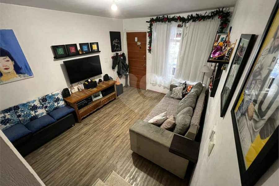 Sobrado à venda com 2 quartos em Tremembé, São Paulo, SP